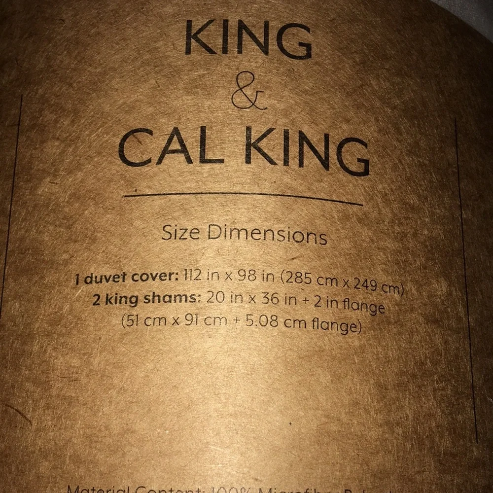 NWT Chevron Pattern Cal King Duvet Cover 3 Piece